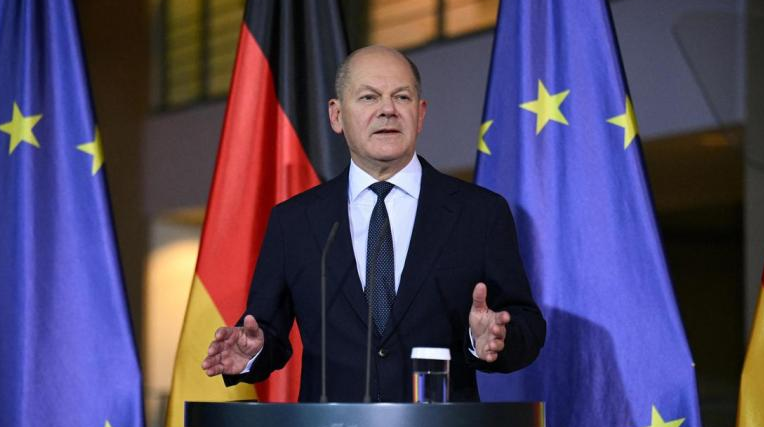 German Finance Minister Sacked, FDP Withdraws From Coalition Government